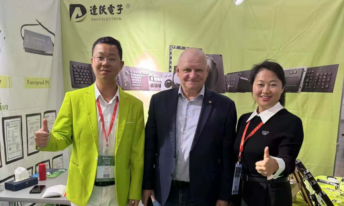 DAVOLIN showcasing industrial keyboard solutions at Expo Electronica Moscow Russia