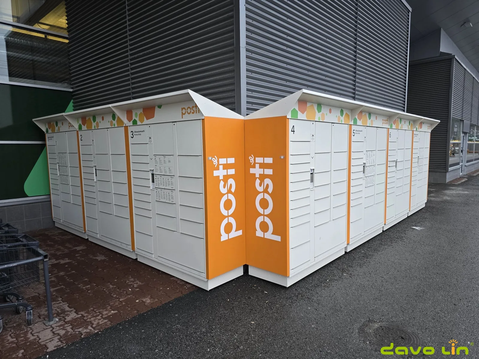Posti outdoor parcel locker units installed in a Nordic environment