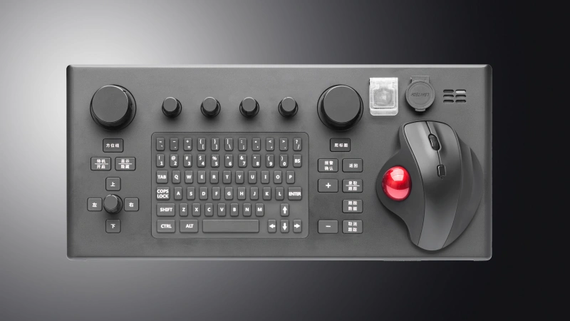 D-5609 marine control keyboard with integrated trackball